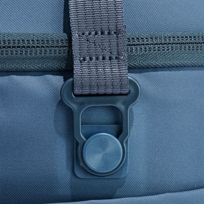 carryouttm-soft-cooler-30-l-x7 250815_hydro_cooler_details_14852_2_5.jpg