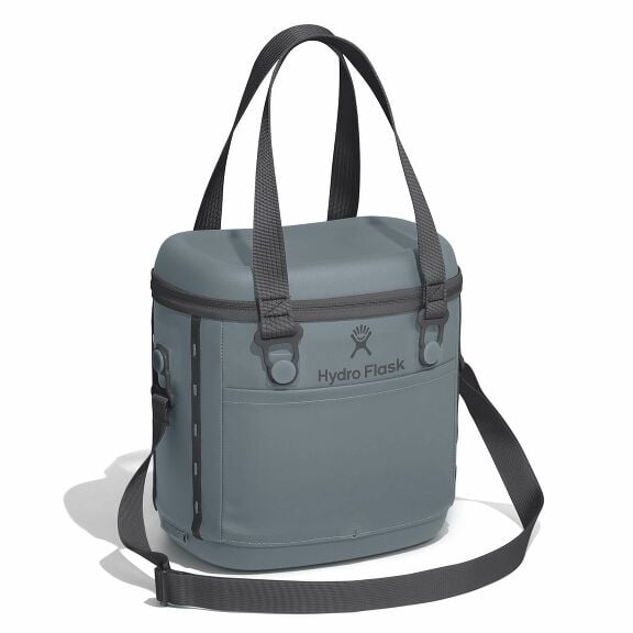carryouttm-soft-cooler-10-l-u9 6pco043-carryout-cooler-10l-shale-gray-angled_1_1.jpg