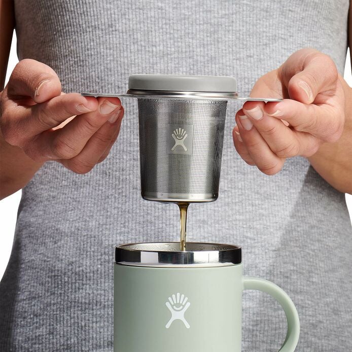 tea-infuser-j4 drif035-tea-infuser-birch-hb-pour_1.jpg