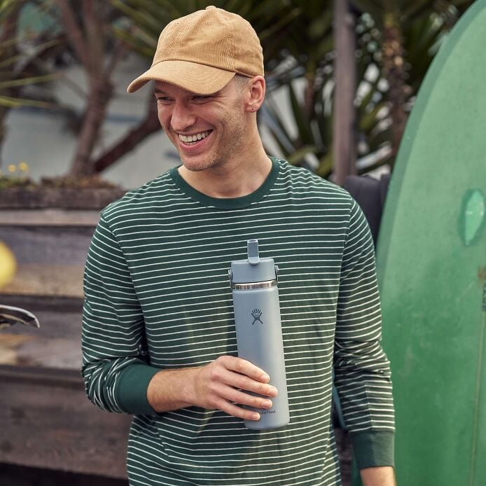 24-oz-wide-mouth-with-flex-straw-cap-v1 hf_s26_mcinnis_0232_13.jpg